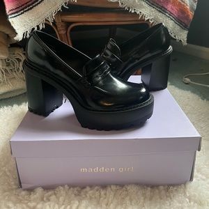 Madden Girl Kassidy Platform Loafers